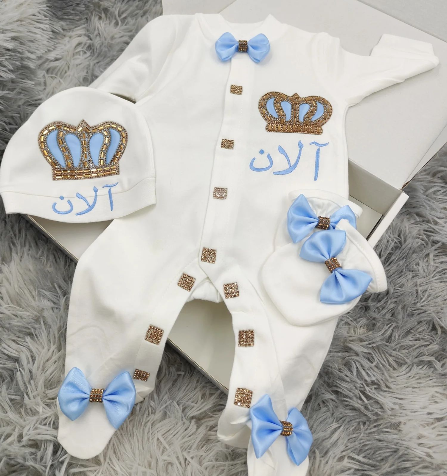 Baby Nursery Outfits - Dollbling Corona perlata Onederful Boho Nursery