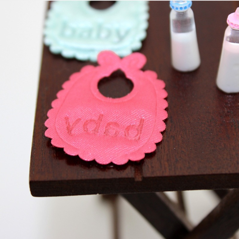 DOLLHOUSE Modello di scena gio - Baby Nursery Dolls recensione e prezzo