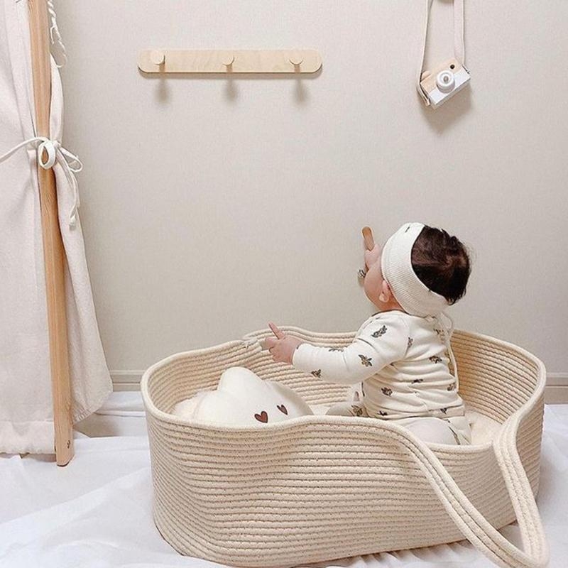 J15U Cestino portatile per bam - Baby Nursery Basket recensione e prezzo